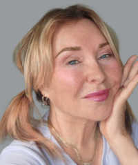 Linda Robison, Facial Fitness Specialist