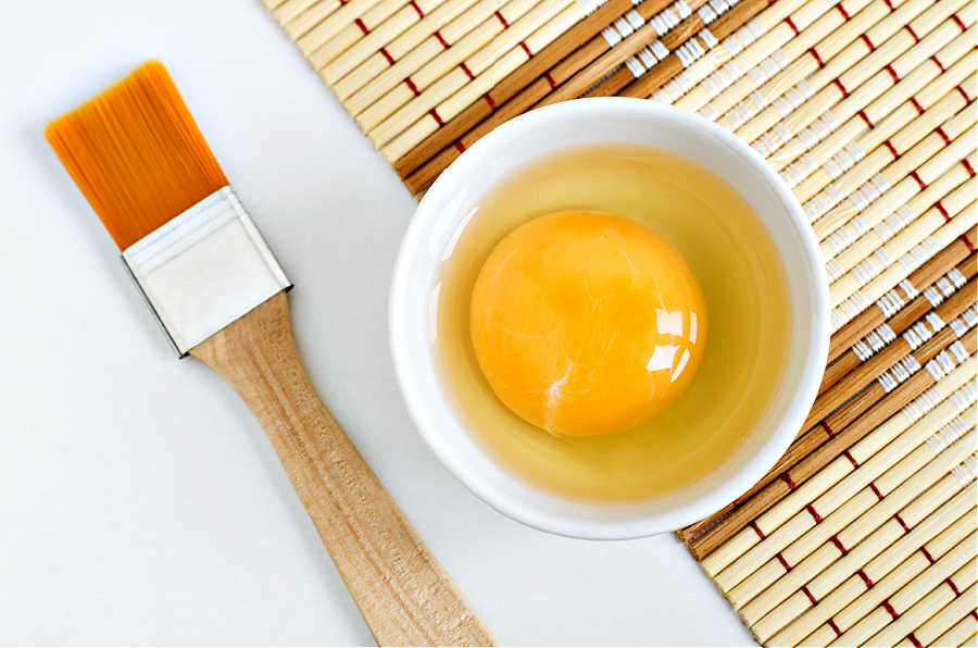 Egg facial mask
