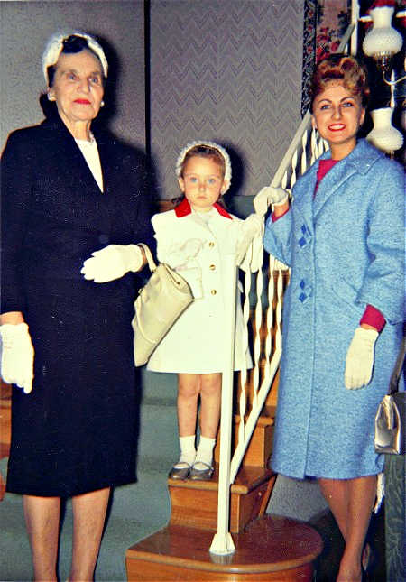 me mom and grandmom