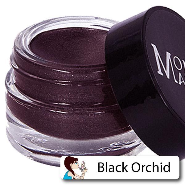 A pot of gel liner in Black orchid color.