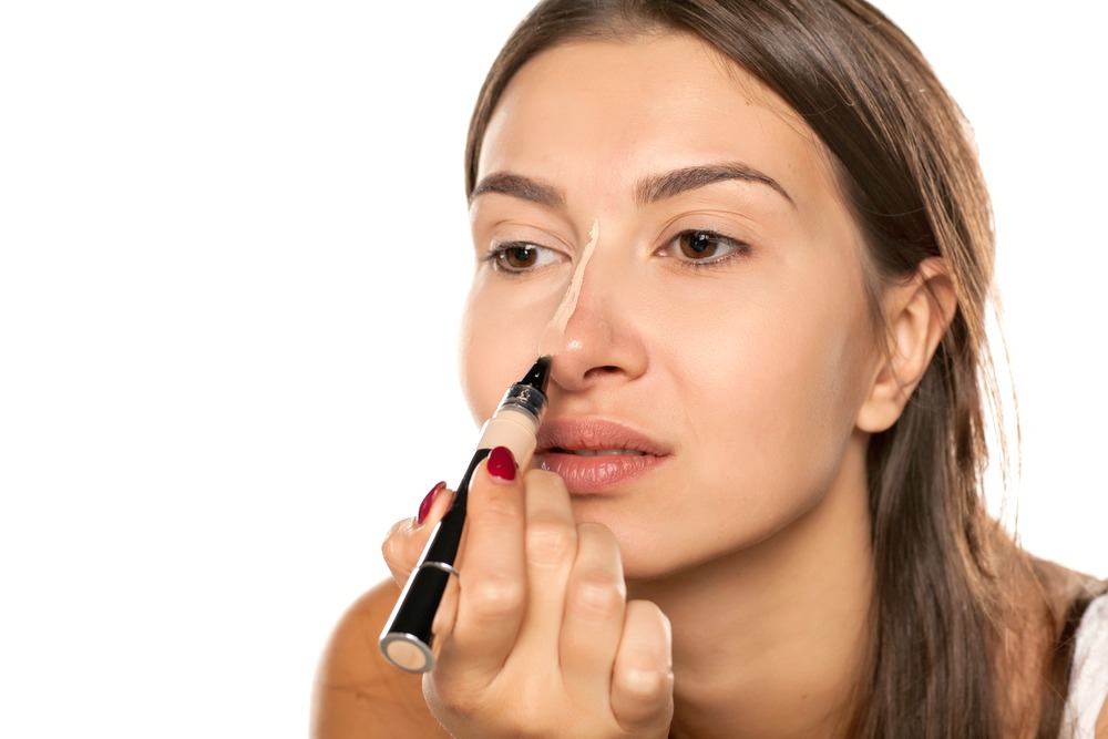makeup tips to reduce dark circles. reduce the look of dark circles