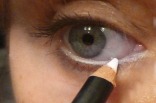 makeup with white eyeliner Apply white eyeliner