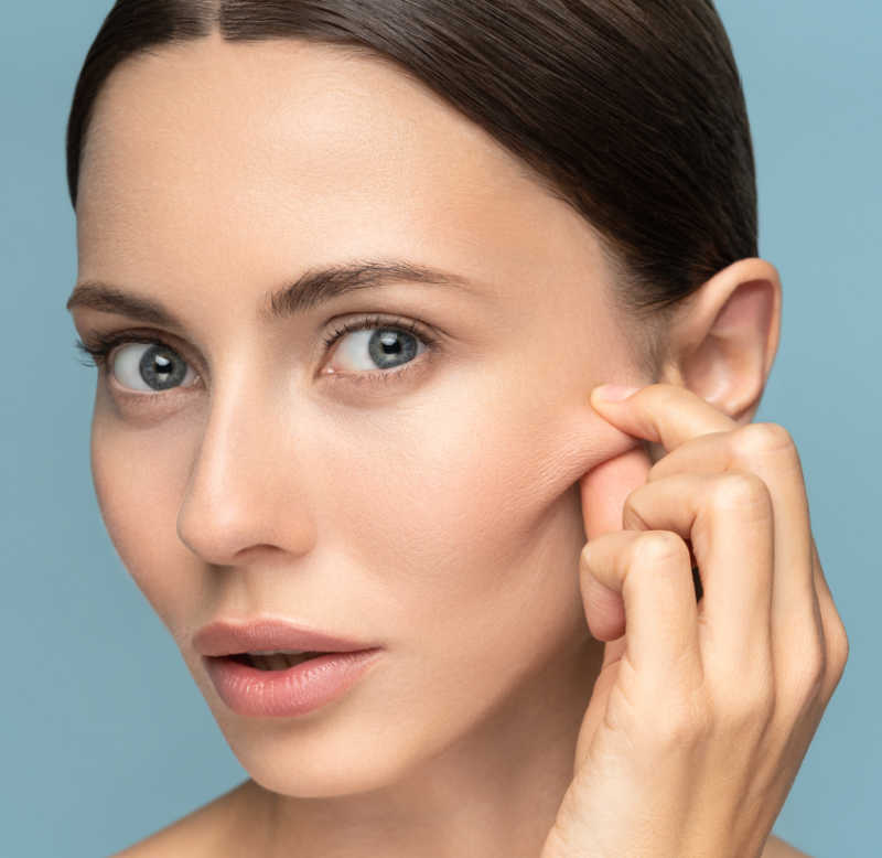 A common sign of dull skin is inability to reflect light. why is my skin so dull